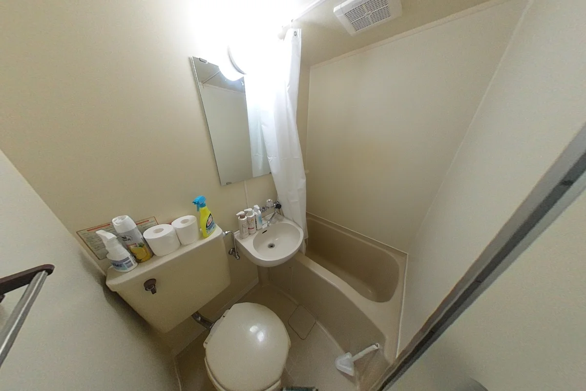 類似タイプ室内写真のため、実際の間取り家具家電の配置、デザイン、色は異なります。