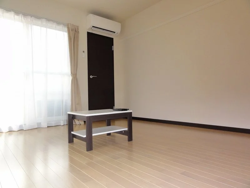 エアコン・照明付き