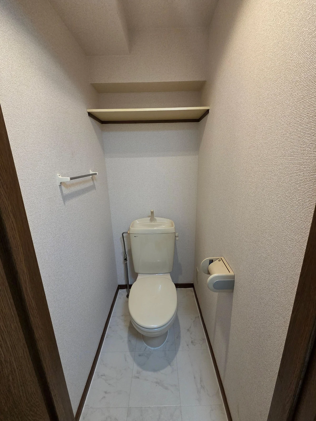 シャワートイレ付きます