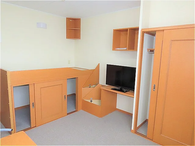 クローゼット、ベッド下収納あり