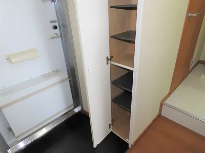 シューズボックスあり