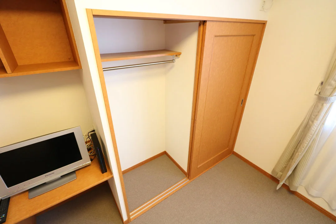 大型クローゼットにより女性の方でも収納が安心！