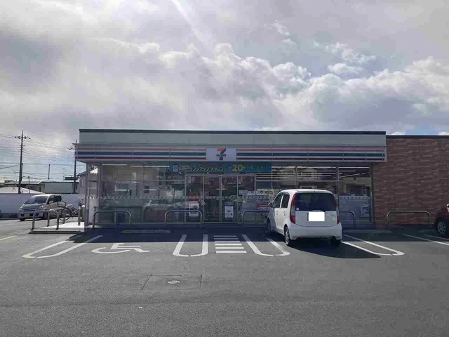 セブンイレブン大幡中学校前店まで600m