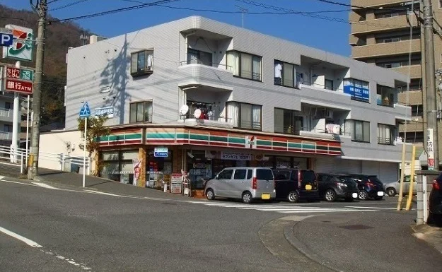 セブンイレブンまで800m