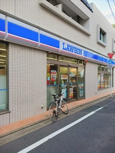 ローソン長崎四丁目店まで150m