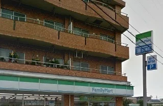 ファミリーマート三島幸原店まで400m