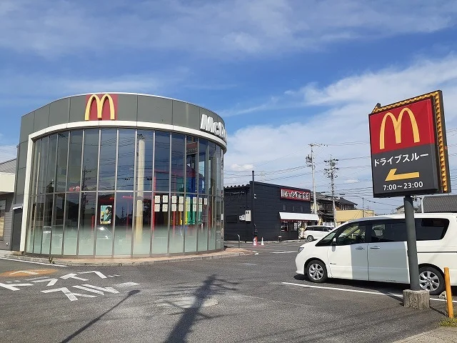 マクドナルド碧南店まで840m