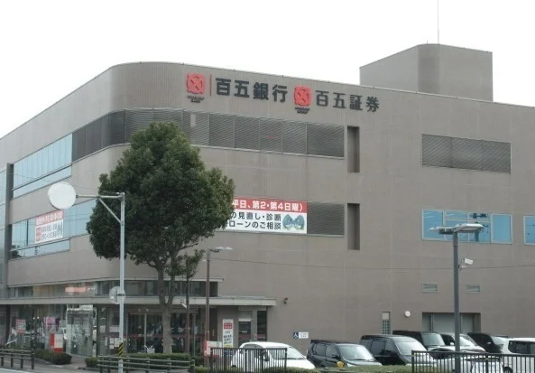 百五銀行松阪支店まで270m