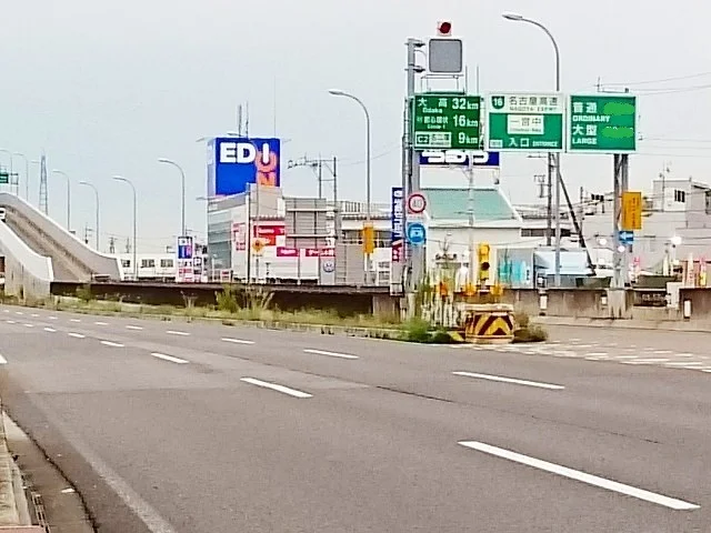 名古屋高速１６号　一宮中まで1100m