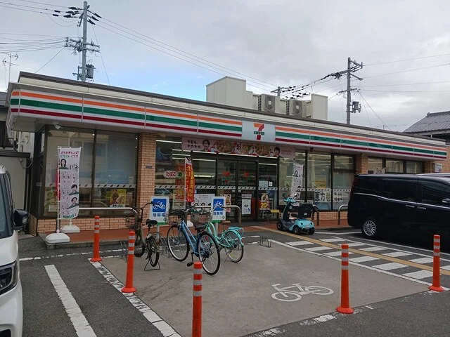 セブンイレブン東大阪三ノ瀬1丁まで155m