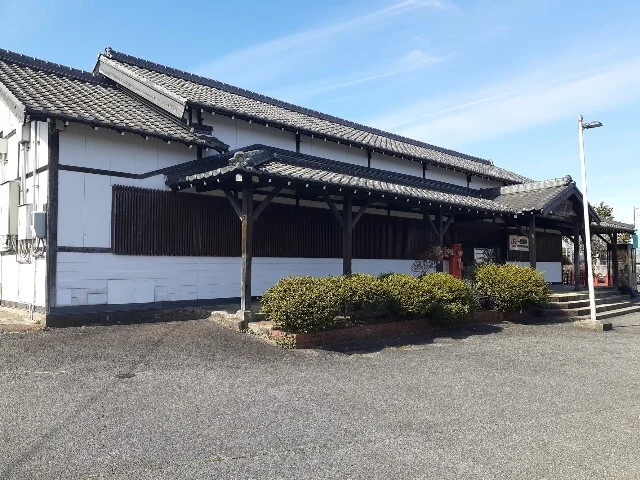 一身田駅まで1100m