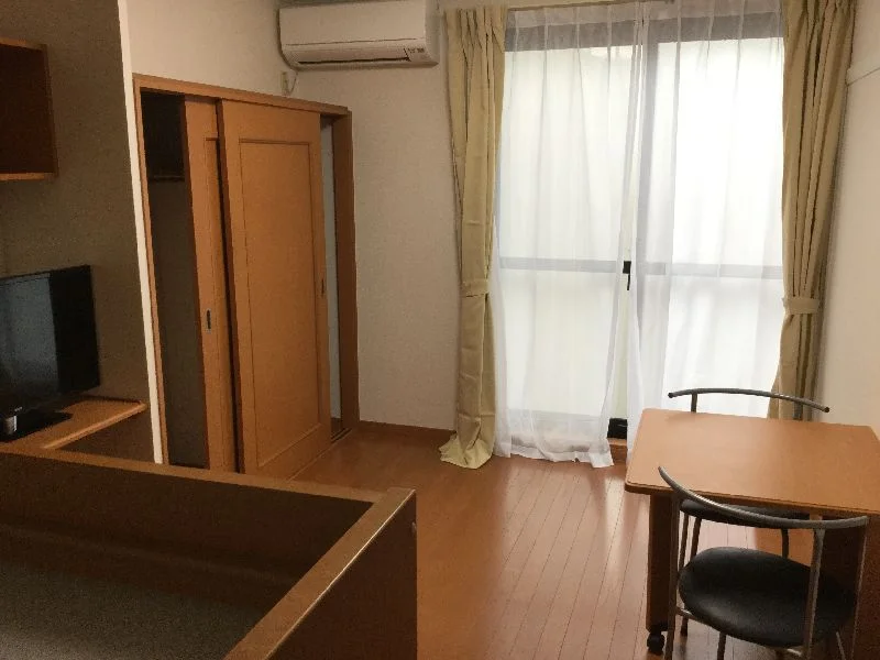 窓側