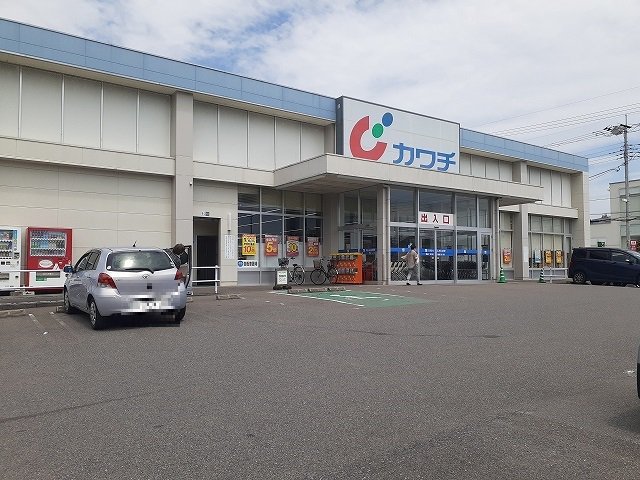カワチ薬品岡本店まで500m