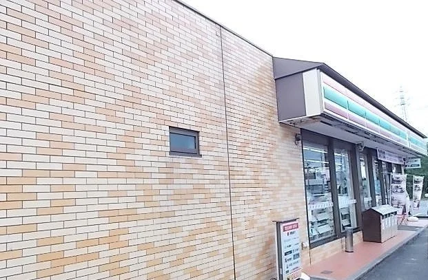 セブンイレブンまで1000m