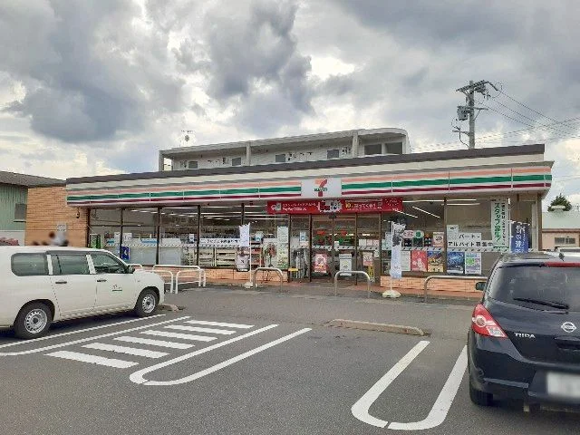 セブンイレブン  松本平田東店まで350m