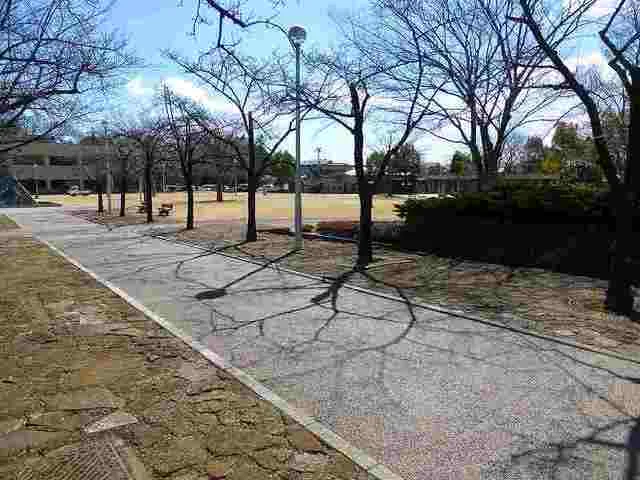 城址公園まで900m