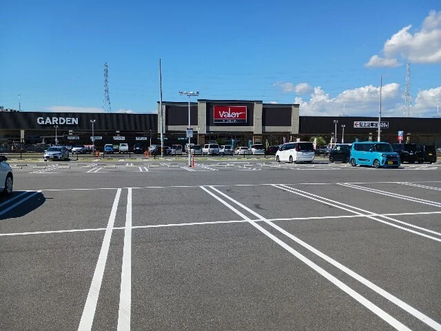 ホームセンターバローまで2800m