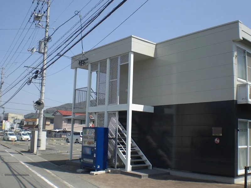 備品や設備仕様は号室等により異なります。現地をご確認下さい。