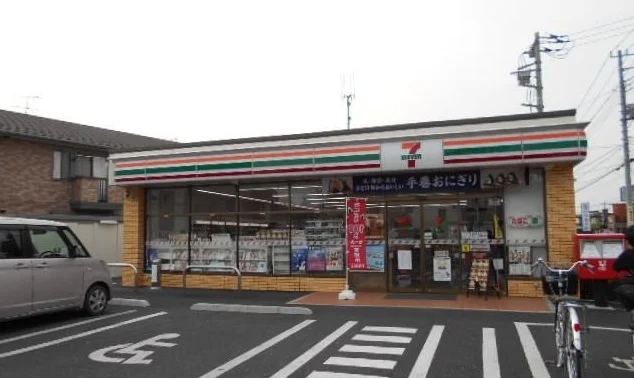 セブンイレブンまで950m