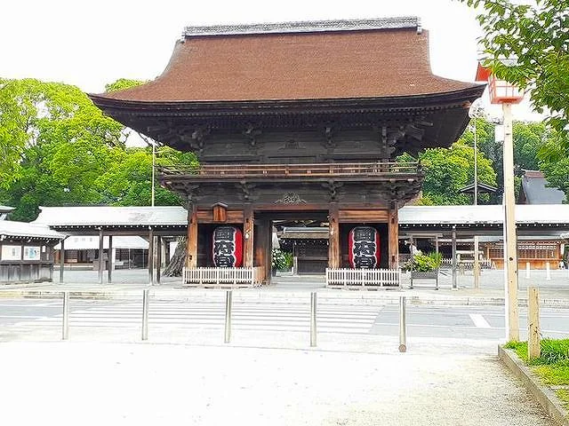 国府宮神社まで1000m