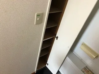 シューズボックス