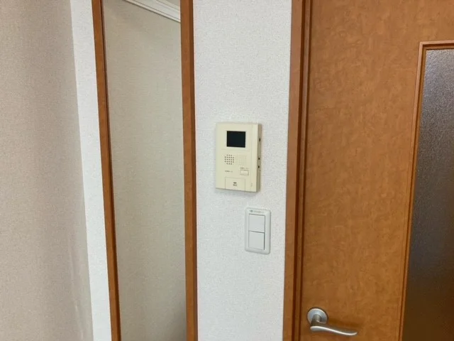 モニター付きインターホン
