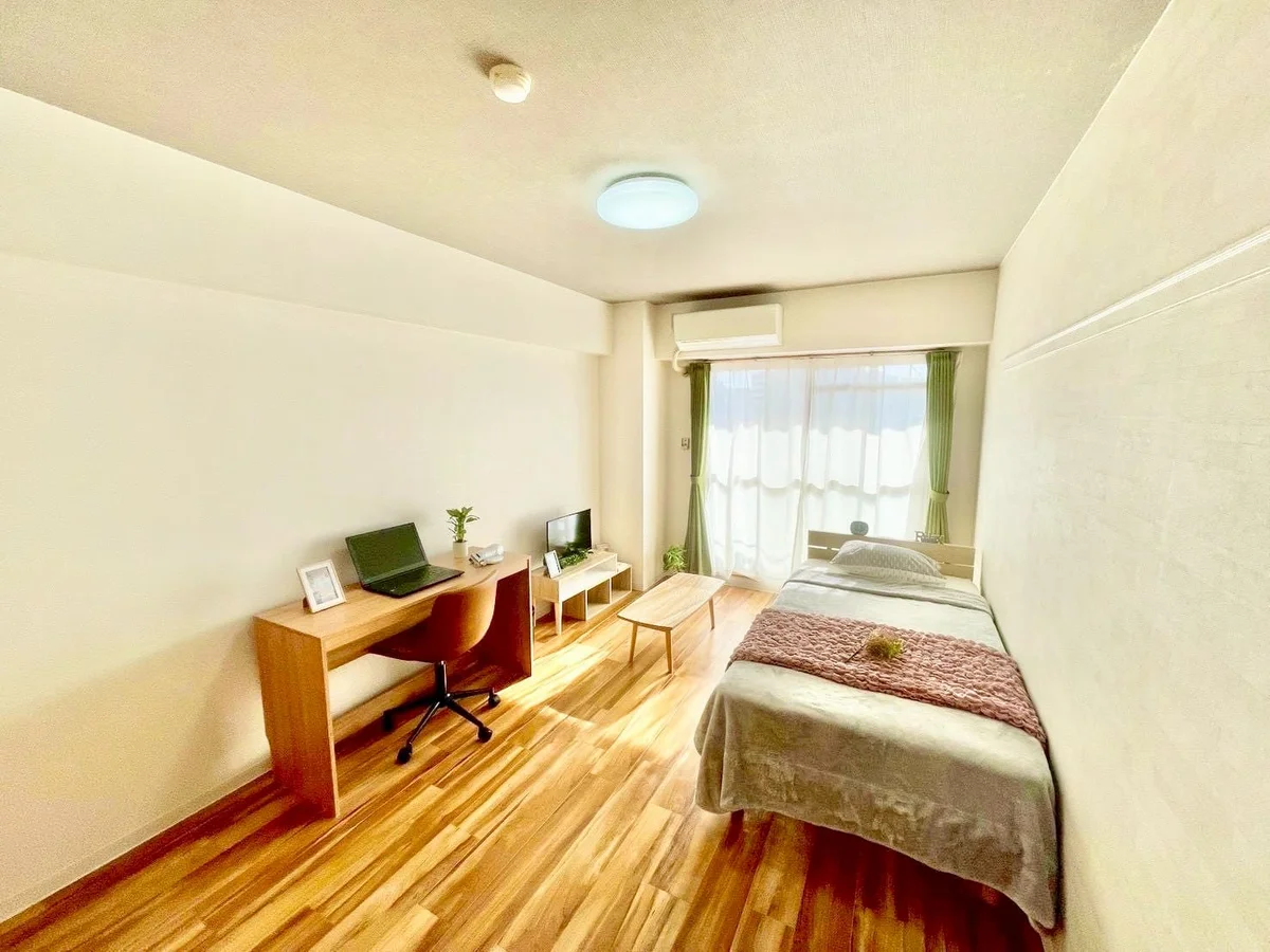 ※撮影用の観察植物・食器調理器具・雑貨類等はございません。※写真は現況優先