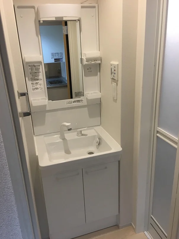 嬉しい独立洗面台付き☆