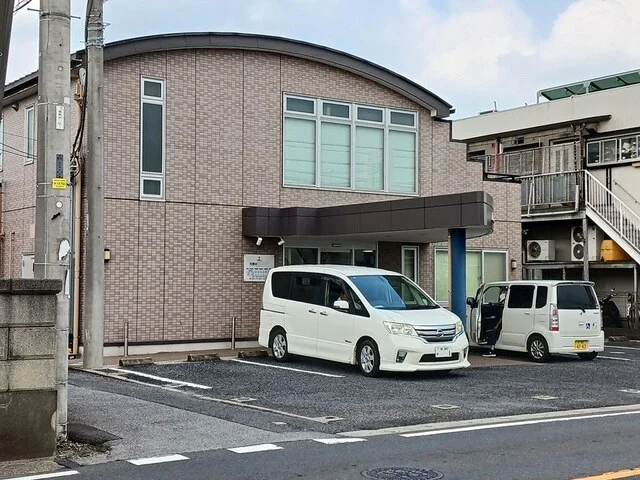 花野井クリニックまで842m