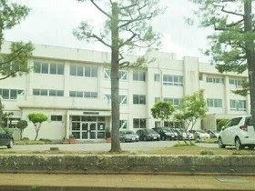 上組小学校まで280m