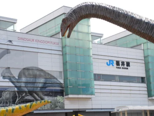 ＪＲ福井駅まで1300m