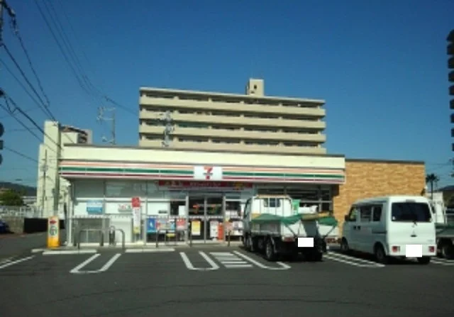 セブンイレブン周南松保町店まで250m