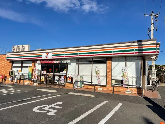 セブンイレブンまで500m