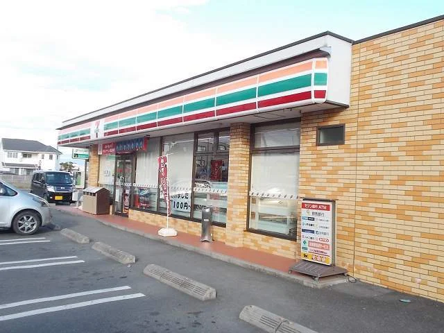 セブンイレブン伊勢崎三和町店まで350m