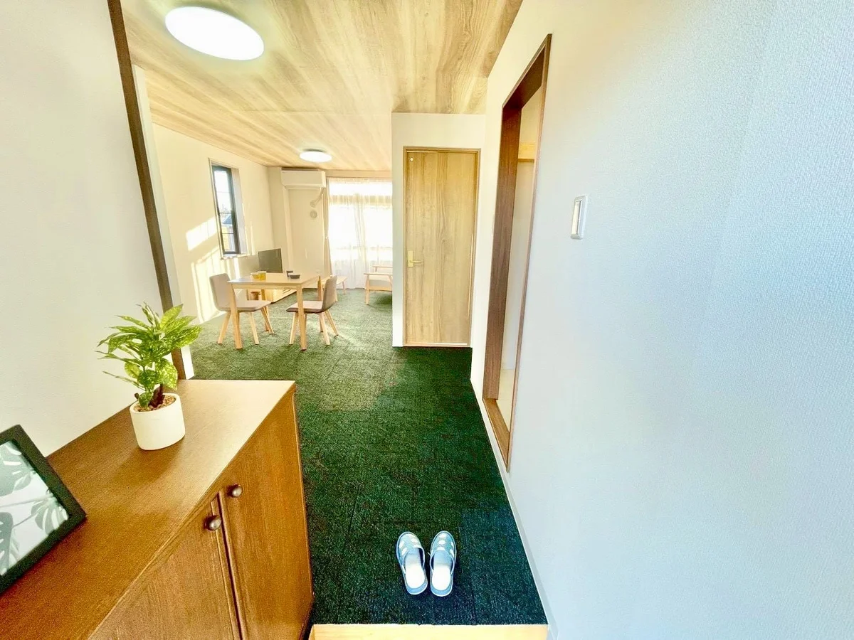 ※撮影用の観察植物・食器調理器具・雑貨類等はございません。※写真は現況優先