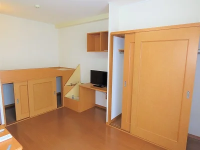 クローゼット、ベッド下収納あり