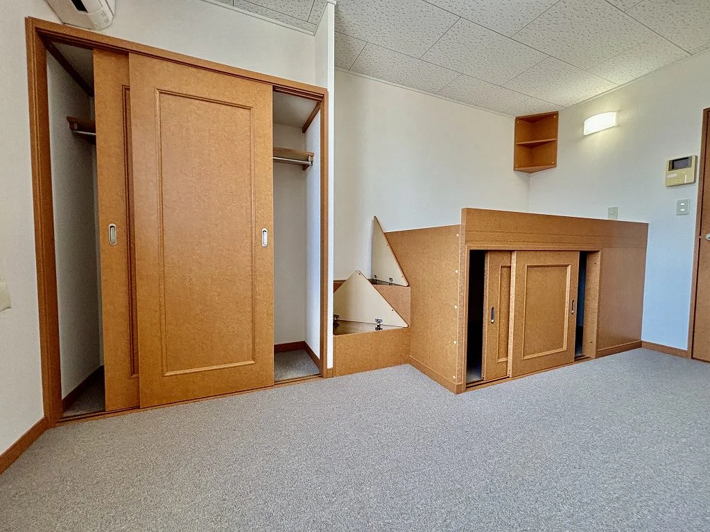 設備・仕様は号室により異なる為、現況を優先いたします。