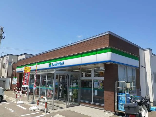 ファミリーマート青森小柳店まで287m