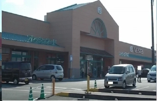 フジグラン十川さんまで1900m