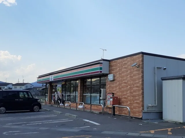 セブンイレブン相馬黒木店まで750m