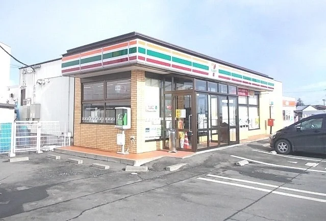 セブンイレブン涌谷バイパス店まで400m