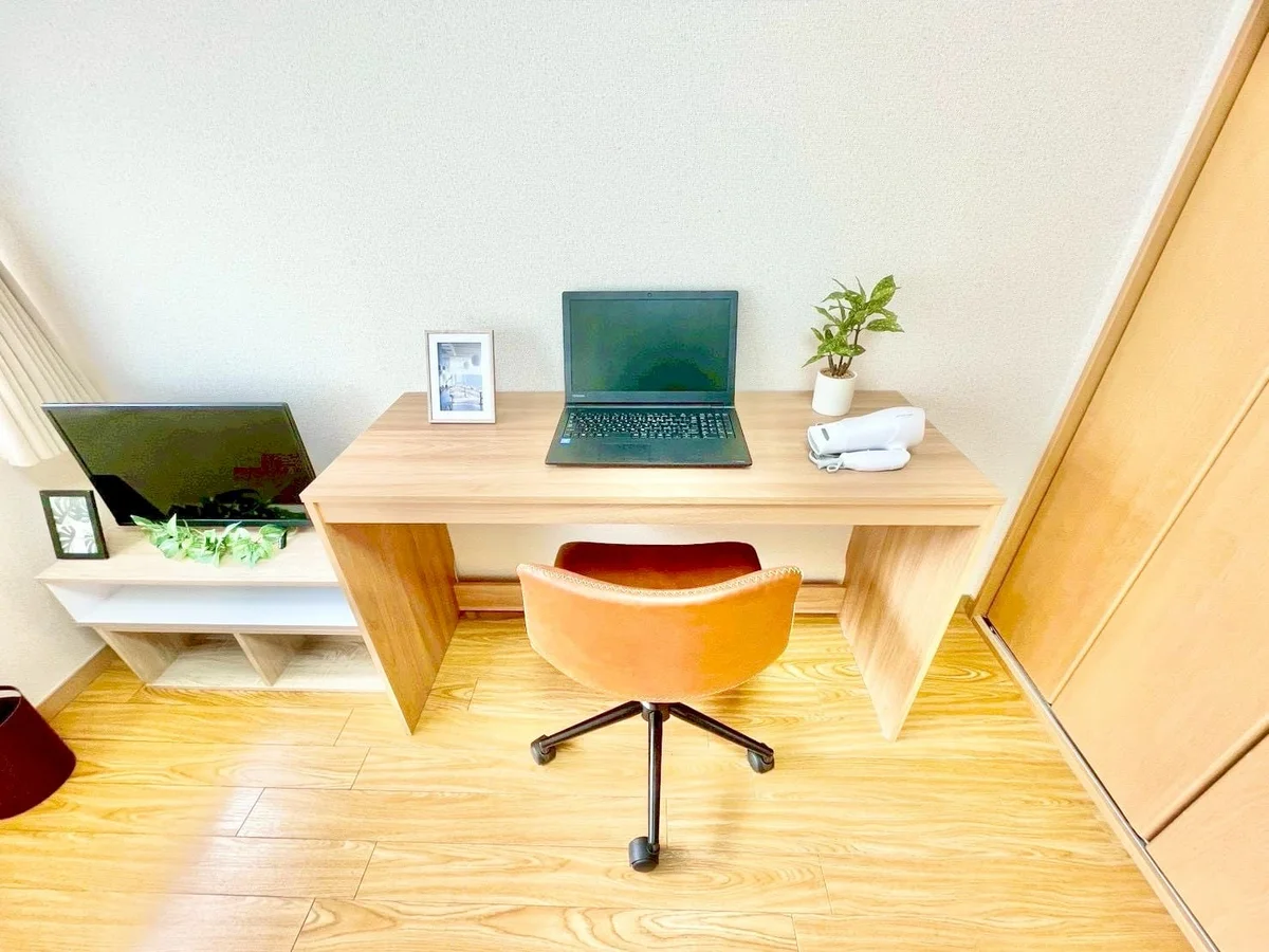 ※撮影用の観察植物・食器調理器具・雑貨類等はございません。※写真は現況優先