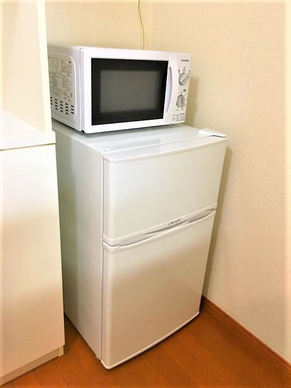 冷蔵庫・電子レンジ。