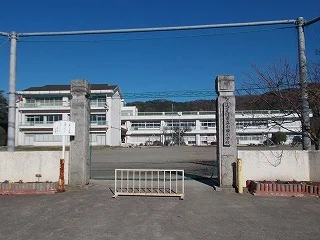 小田小学校まで280m