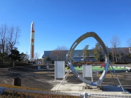 エキスポセンタ－まで3500m