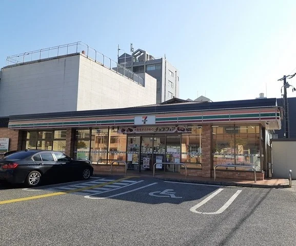 セブンイレブン彦根駅前店様まで650m