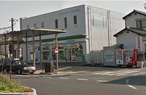 ファミリーマートまで350m