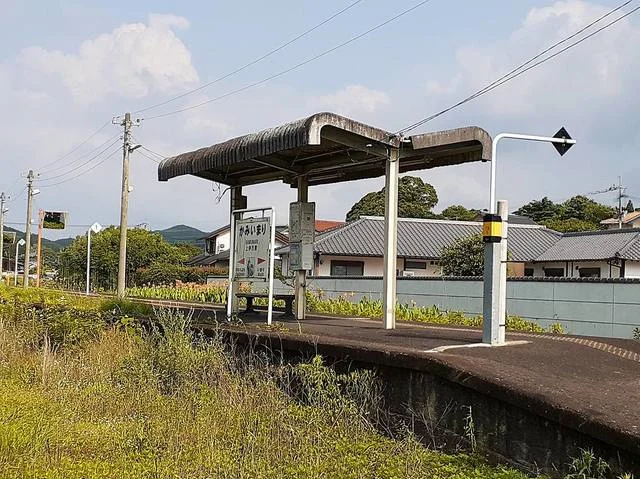 上伊万里駅まで2200m