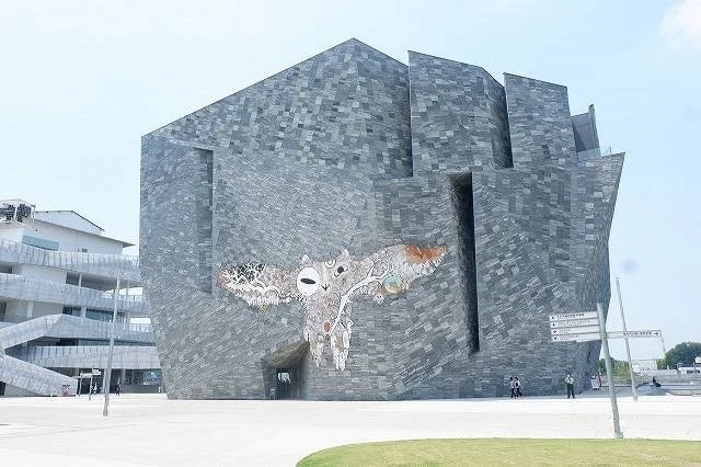 ところざわサクラタウンまで1300m