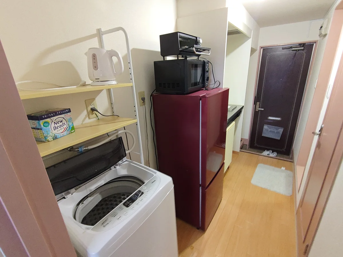 洗濯機、冷蔵庫、レンジ、ケトル等